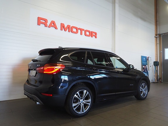 BMW X1 5 of 5