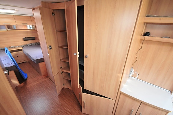 TEC TRAVEL KING 730TF Långbäddar ALDE Förtält 16 of 17