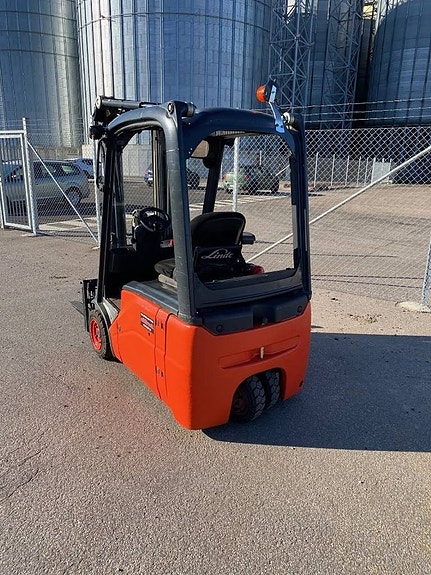 Linde E 16 2 of 5