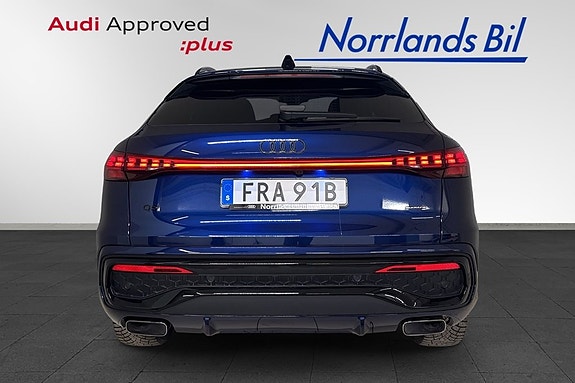 Audi Q5 4 of 5