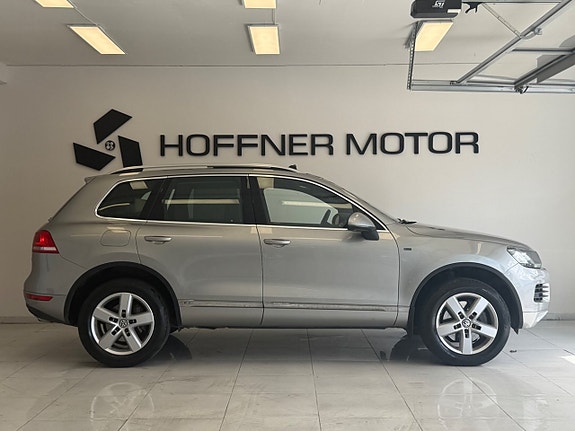 Volkswagen Touareg 11 of 23