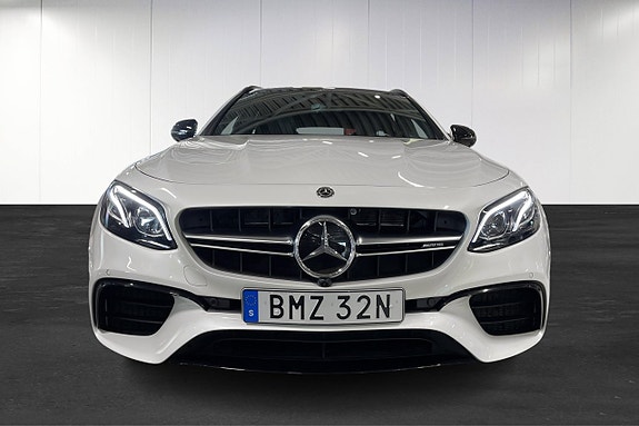 Mercedes-Benz AMG GT Black Series 4 of 5