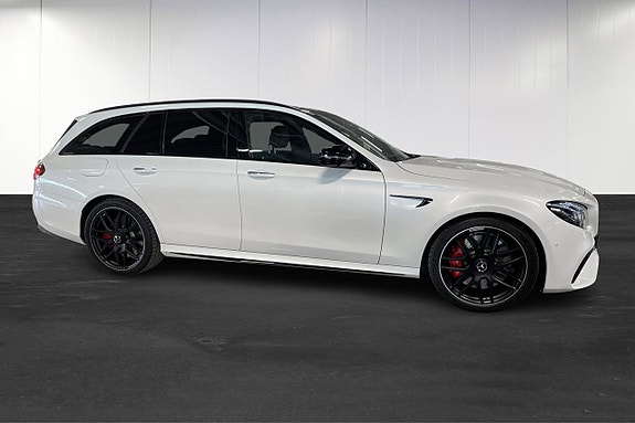 Mercedes-Benz AMG GT Black Series 2 of 5