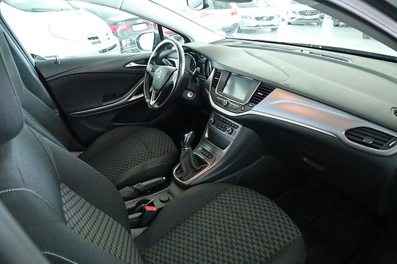 Opel Astra 4 of 5