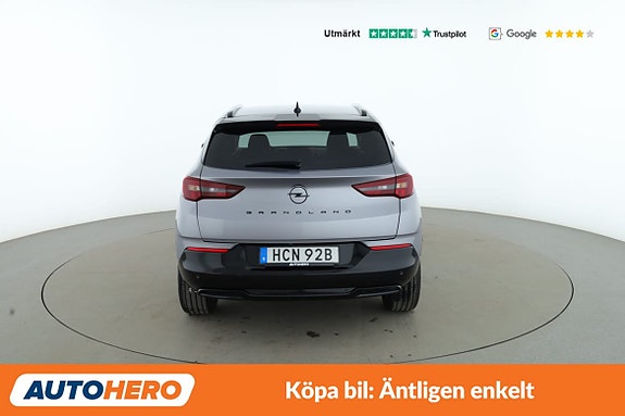 Opel Grandland X 4 of 5