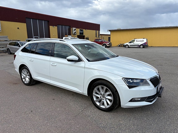Skoda Superb 5 of 5