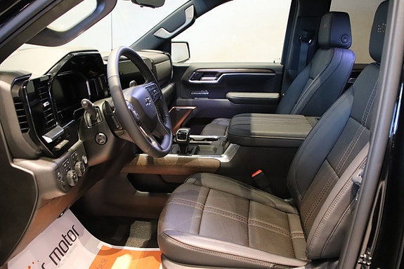 Chevrolet Silverado 1500 10 of 19