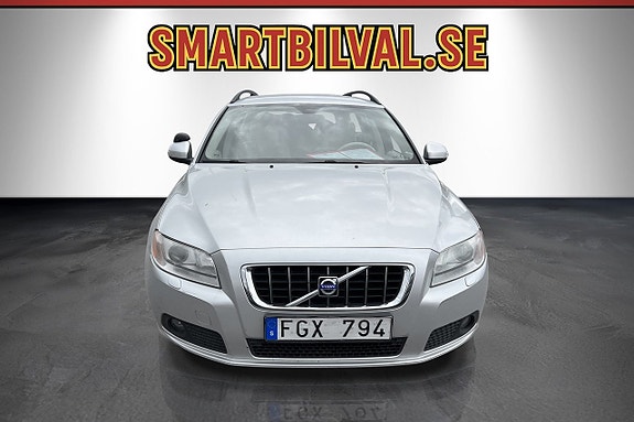 Volvo V70 8 of 26