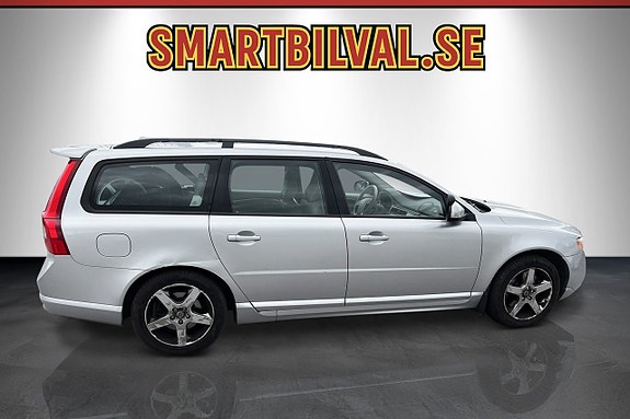 Volvo V70 6 of 26