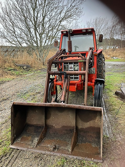 International IH 574 4 of 4