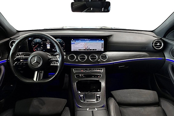 Mercedes-Benz E220 8 of 13