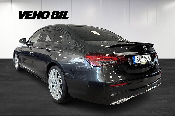 Mercedes-Benz E220 4 of 13