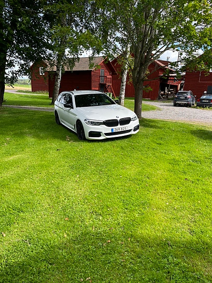 BMW 520d 3 of 3