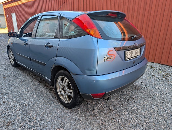 Ford Focus 4 of 5