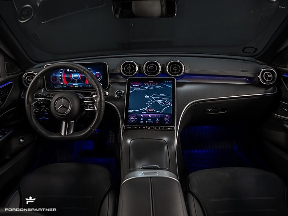 Mercedes-Benz C300 17 of 30
