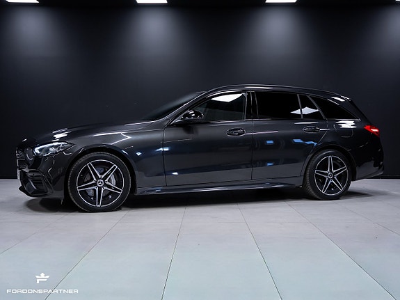 Mercedes-Benz C300 5 of 5