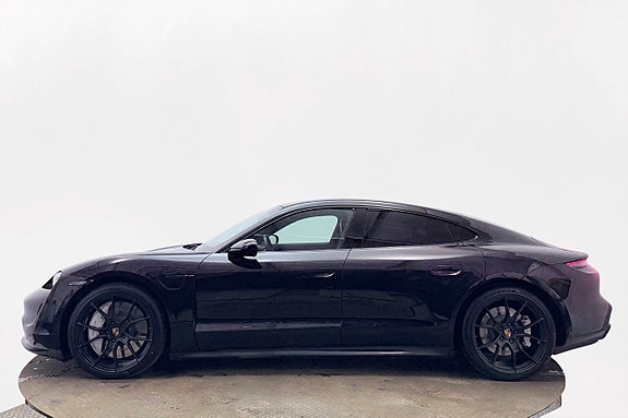 Porsche Taycan Turbo 11 of 30