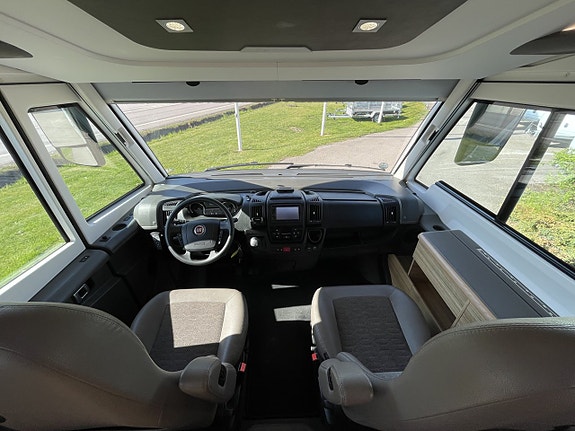 Adria SONIC SUPREME I 810SL (hydraulben, litium) 18 of 18