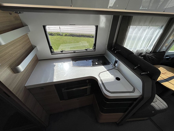 Adria SONIC SUPREME I 810SL (hydraulben, litium) 9 of 18