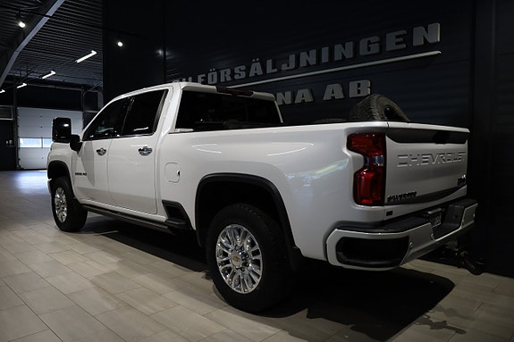 Chevrolet Silverado 2500 4 of 5