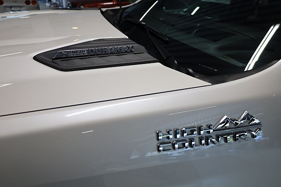 Chevrolet Silverado 2500 26 of 26