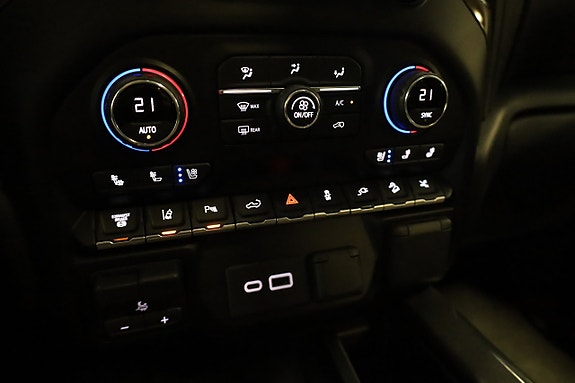 Chevrolet Silverado 2500 19 of 26