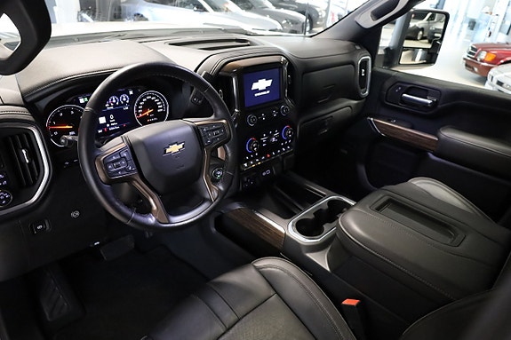 Chevrolet Silverado 2500 10 of 26