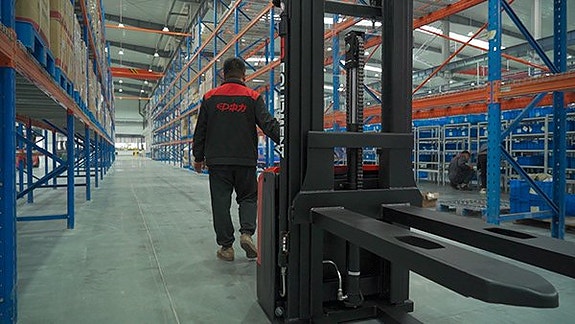 Elstaplare 1,2-1,6 ton med litium - Kraftfull EP WSA-serien 3 of 5