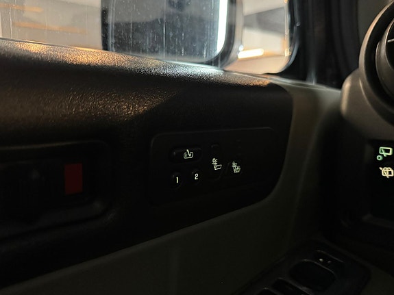 Hummer H2 14 of 17