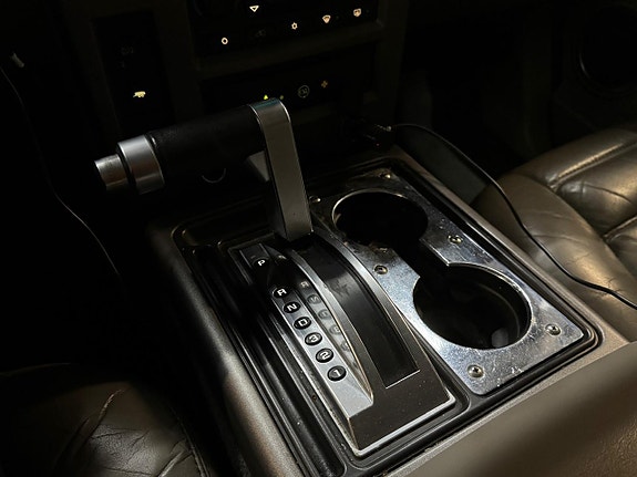 Hummer H2 15 of 17
