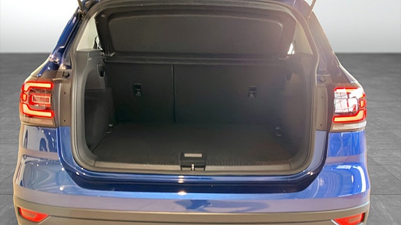 Volkswagen T-Cross 12 of 13
