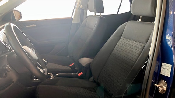 Volkswagen T-Cross 8 of 13
