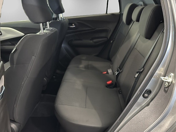 Suzuki Swift 9 of 19