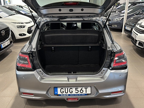 Suzuki Swift 14 of 19