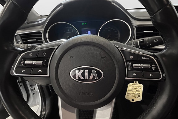 Kia Ceed 10 of 17