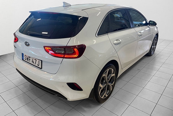 Kia Ceed 7 of 17
