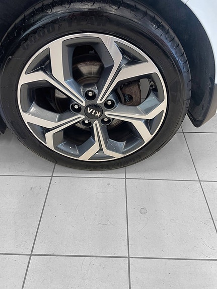 Kia Ceed 17 of 17