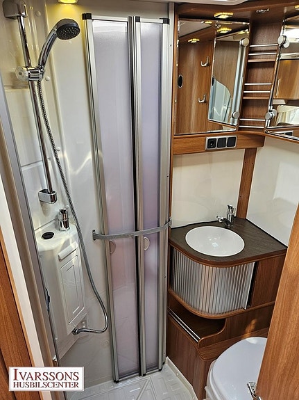 Kabe TM I 810 LGB / Låga enkelsängar / Alde / Automat / AC bodel / 177hk 18 of 22