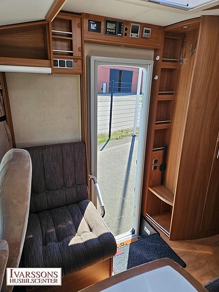 Kabe TM I 810 LGB / Låga enkelsängar / Alde / Automat / AC bodel / 177hk 9 of 22