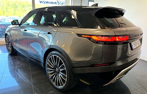 Land Rover Range Rover Velar 28 of 30