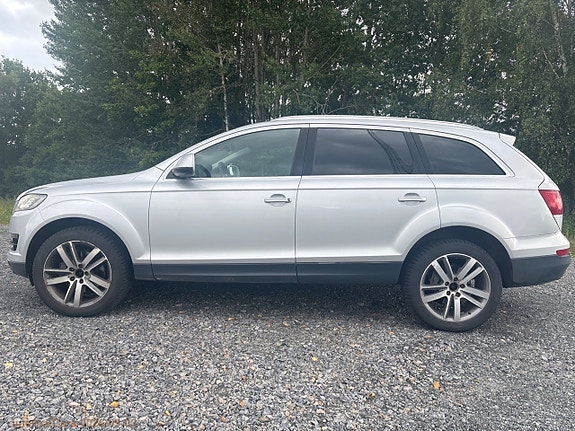 Audi Q7 8 of 29