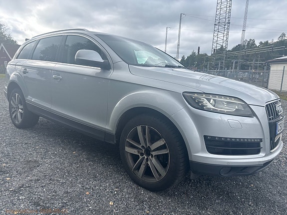 Audi Q7 3 of 29