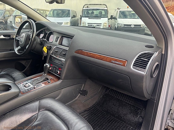 Audi Q7 18 of 29