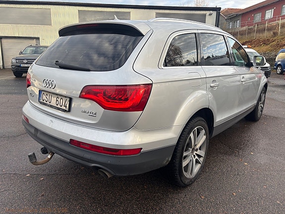 Audi Q7 5 of 5