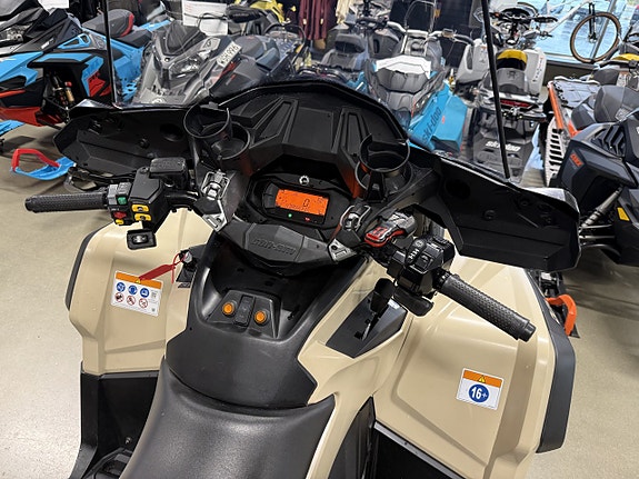 Can-Am Outlander 650 XMR MOMSAD 5 of 5