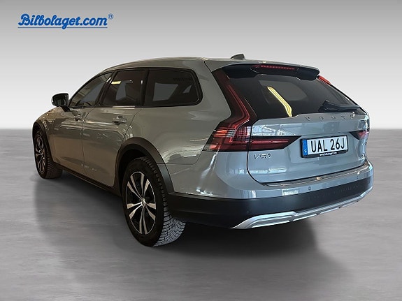 Volvo V90 Cross Country 5 of 5