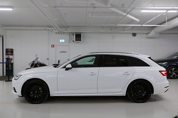 Audi A4 10 of 28
