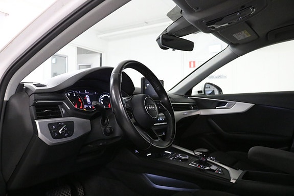 Audi A4 13 of 28