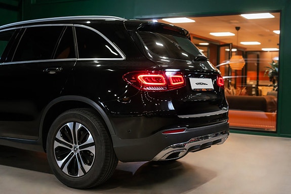 Mercedes-Benz GLC220 d 4 of 5