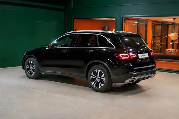 Mercedes-Benz GLC220 d 3 of 5
